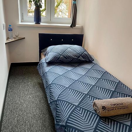 Topolove Rooms & Apartments Cracovia Esterno foto
