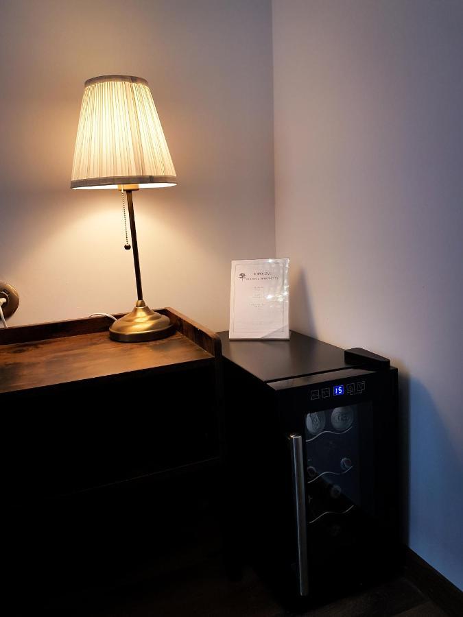 Topolove Rooms & Apartments Cracovia Esterno foto