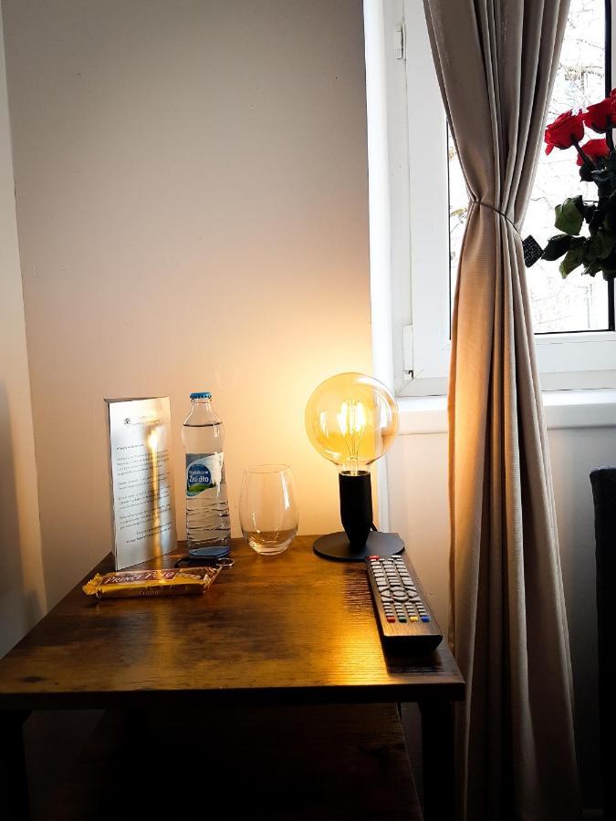 Topolove Rooms & Apartments Cracovia Esterno foto
