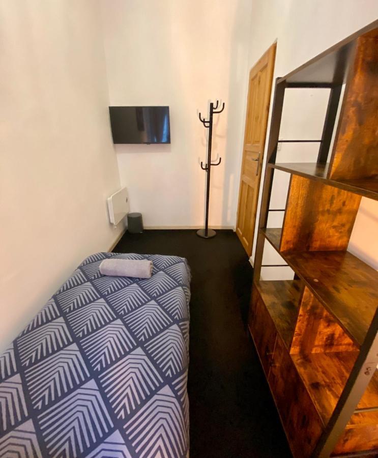 Topolove Rooms & Apartments Cracovia Esterno foto