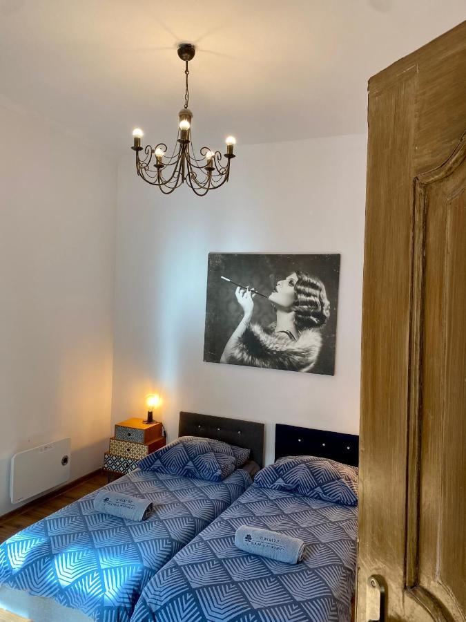 Topolove Rooms & Apartments Cracovia Esterno foto
